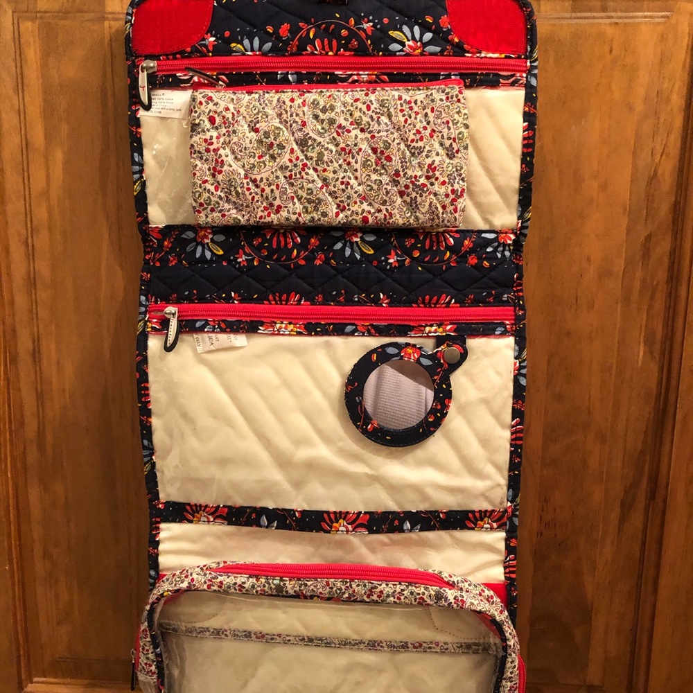 Vera Bradley hanging cosmetic case